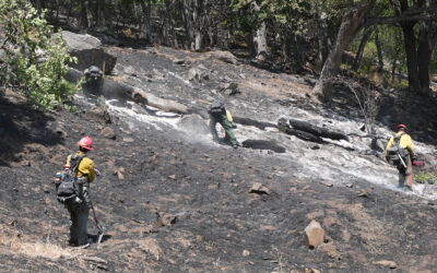 Sen. Ron Wyden visits the Rowena Fire as containment increases